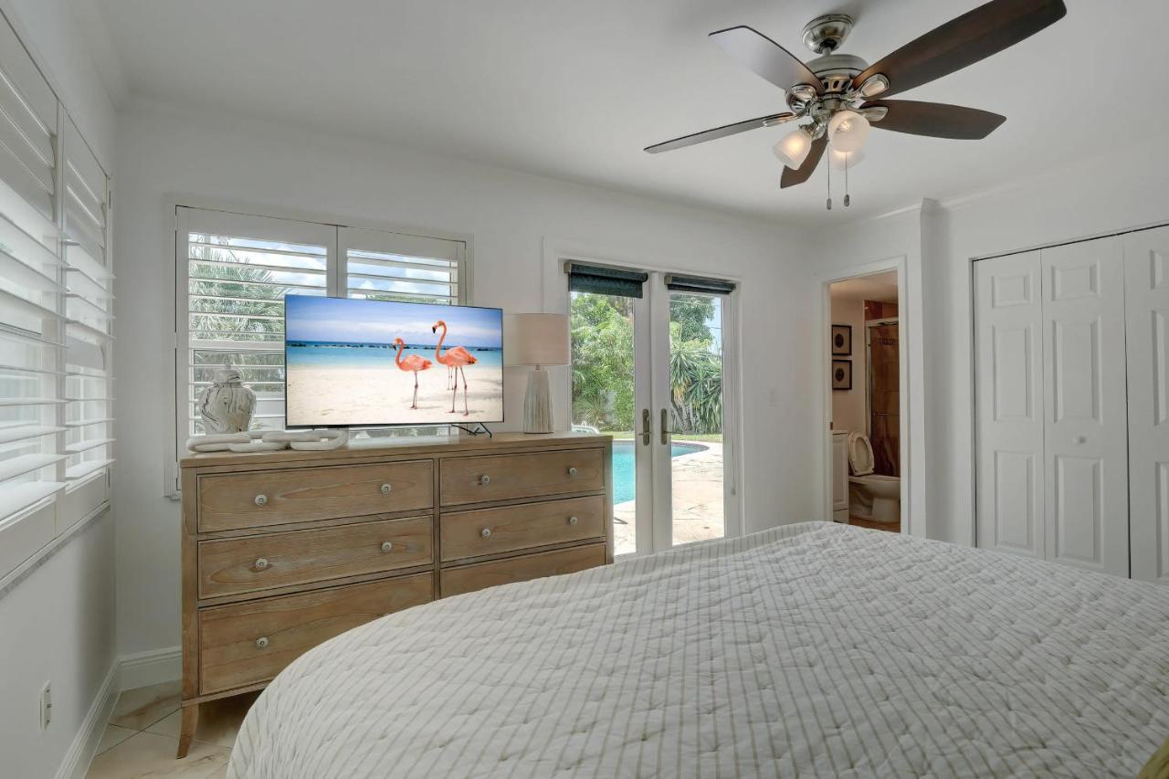 Pool Home Super Close To Vanderbilt Beach North North Naples エクステリア 写真