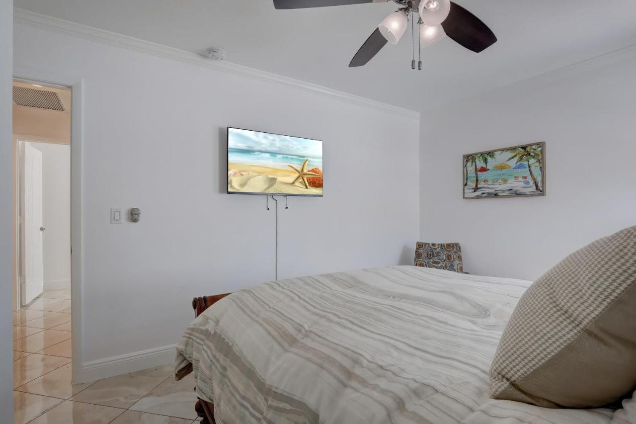 Pool Home Super Close To Vanderbilt Beach North North Naples エクステリア 写真