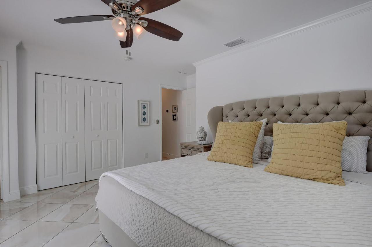 Pool Home Super Close To Vanderbilt Beach North North Naples エクステリア 写真