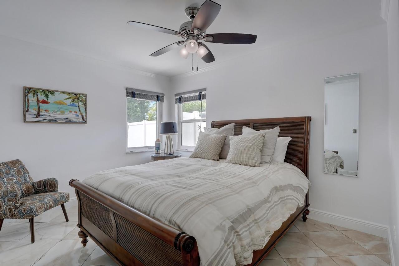 Pool Home Super Close To Vanderbilt Beach North North Naples エクステリア 写真